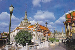 AK 215348 THAILAND - Bangkok - Wat Phra Keo - Inside The Grounds - Thaïlande