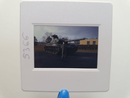 Photo Diapo Diapositive Originale Militaires MOURMELON Char En 01/1991 VOIR ZOOM - Diapositives