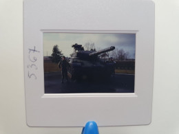 Photo Diapo Diapositive Originale Militaires MOURMELON Char En 01/1991 VOIR ZOOM - Dias