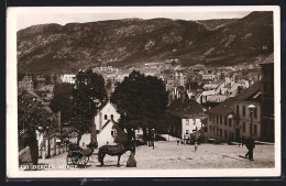 AK Bergen, Strassenpartie Mit Pferdekutsche  - Norvegia