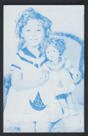 Shirley Temple And Doll - Mutoscope Card / Post Card - Actors
