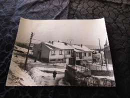 P-1257 , Photo, Messein, Meurthe Et Moselle, Vue De La Maison En Arrière Plan Le Clocher Du Village, 16 Janvier 1966 - Lieux