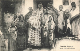 MIKICP8-003- COMORES TYPE DE FEMMES INDIGENES - Komoren