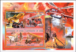 Niger MNH Minisheet - Firemen