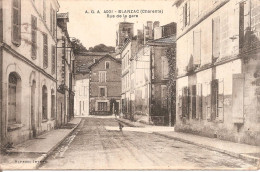 BLANZAC (16) Rue De La Gare En 1933 - Autres & Non Classés