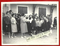 Photo Originale Soulac-sur-Mer (33) Colonie De Vacances à La Gare 2scans 1957 - Places