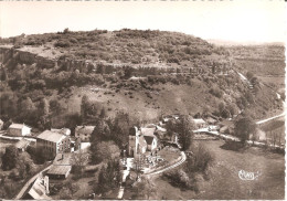 DOUCIER (39) Vue Aérienne Route De St-Laurent - Au Centre , L'Eglise  CPSM GF - Autres & Non Classés