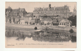 53 . Laval . Le Vieux Château . Le Palais De Justice . Le Clocher De La Cathédrale . 1915 - Laval