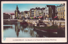 LA ROCHELLE LES QUAIS ET LA TOUR DE LA GROSSE HORLOGE 17 - La Rochelle