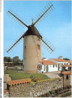 AKPP4-0280-MOULIN - LA VENDEE TOURISTIQUE - LE MOULIN ST-ESPRIT  - Windmills