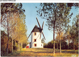 AKPP3-0205-MOULIN - BOCAGE VENDEEN - VIEUX MOULIN  - Windmühlen