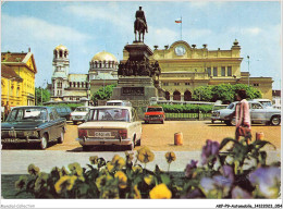 AKPP9-0748-AUTOMOBILE - SOFIA PLACE - ET LE MONUMENT DES FRERES LIBERATEURS  - Busse & Reisebusse