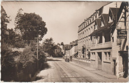 Finistère : LE  HUELGOAT : Hotel D ' Angleterre , Rue Docteur  Jacq, 1952 - Huelgoat