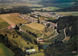 Belgique Heer Sur Meuse Villages De Vacances Domaine De Massembre - Hastiere