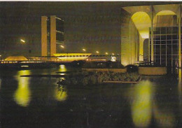 AK 215433 BRAZIL - Brasilia - Palacio Dos Arcos E Congresso Nacional - Brasilia