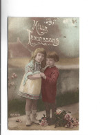 CPA   COUPLE, ENFANTS , MILLE TENDRESSES - Scènes & Paysages