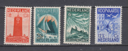Yvert 254 / 257 ** Série Complète Neuve Sans Charnière - Unused Stamps
