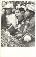 Ecuador, QUITO, Native Indians At The Market (1940s) RPPC Postcard (1) - Equateur