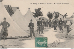Q24-02) CAMP DE SISSONNE (AISNE) A TRAVERS LES TENTES - Sissonne
