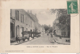 R8-40) AIRE SUR ADOUR (LANDES) RUE DE L'HOSPICE - (ANIMEE - HABITANTS - HOTEL DU COMMERCE) - Aire