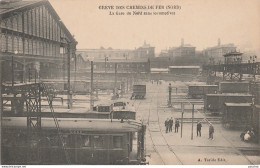 75) PARIS - GREVE DES CHEMINOTS DU NORD - LA GARE DU NORD SANS LOCOMOTIVES - (2 SCANS) - Stations, Underground