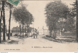 R23-80) MOREUIL (SOMME) RUE DU CREQUI  - (ANIMEE - ATTELAGE - 2 SCANS) - Moreuil