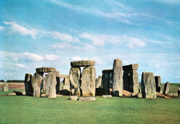 1 AK England * Stonehenge (from The South-west) - Erbaut Etwa Ab 3100 V. Chr. Und Seit 1986 UNESCO Weltkulturerbe * - Stonehenge