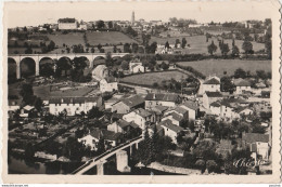 S16-87) SAINT LÉONARD ET NOBLAT (HAUTE VIENNE) VUE GÉNÉRALE - (OBLITÉRATION DE 1951 - 2 SCANS) - Saint Leonard De Noblat