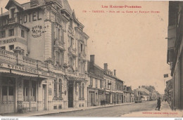 S12-65) TARBES - RUE DE LA GARE ET FAMILY HOTEL - ( 2 SCANS ) - Tarbes