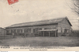 95) ARCUEIL - ECOLE SPECIALE DES TRAVAUX PUBLICS , DU BATIMENT ET DE L'INDUSTRIE - VUE EXTERIEURE DES ATELIERS - 2 SCANS - Arcueil