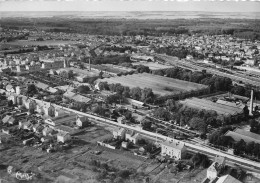 10-ROMILLY-SUR-SEINE- VUE AERIENNE SUR LA ROUTE NATIONALE ET LES ATELIERS DE LA S.N.C.F. - Romilly-sur-Seine