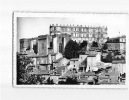 GRIGNAN : Château Restauré - Très Bon état - Grignan