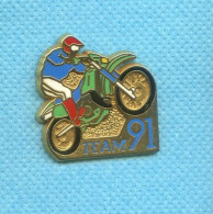 Superbe Pins Moto Cross Team 91 Zamac Boussemart K352 - Motorräder