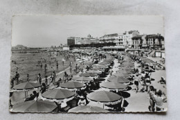 O47, Cpsm 1962, Saint Raphael, La Plage, Var 83 - Saint-Raphaël