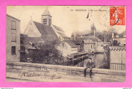 F-91-Essonne-01P206  Vue Sur L'Essonne, Personnage Assis Sur Le Pont, Cpa  - Essonnes