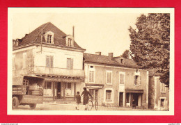 F-24-Saint Astier-03P206  Place Du 14 Juillet, Pharmacie, Camion, Petite Animation, Cpa BE - Other & Unclassified