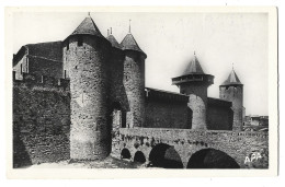 11  Carcassonne -  La Cite - Entree Du Chateau  Les Hourds - Carcassonne