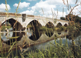 1 AK England * Wimborne, Dorset - Julian's Bridge, Built Over The River Stour In 1636 * - Autres & Non Classés