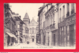 F-76-Gournay En Bray-15P65  La Rue De L'église Et L'église, Commerces, Cpa BE - Gournay-en-Bray