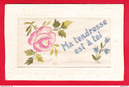 Brodée-52P65  Carte Brodée, ""MA TENDRESSE EST A TOI"", Une Rose, Fleurs, Cpa BE - Brodées