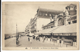 14  Cabourg - Le Casino Et Le Grand Hotel - Cabourg