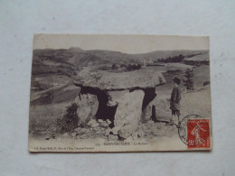 (Puy De Dôme - 63)  -  SAINT-NECTAIRE  -  Le Dolmen..........voir Scans - Saint Nectaire