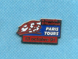 Rare Pins Velo Cyclisme Paris Tours 1991 Journal La Nouvelle Republique K457 - Cycling