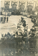 68 - Entrée Des Troupes Francaises à Colmar - Général Castelnau Saluant La Foule Devant Le Théâtre Le 22 Novembre 1918 - Colmar