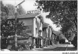 CAR-ABDP1-01-0006 - NANTUA - ENTREE DE LA VILLE COTE SUD ET HOTEL DE L'EMBARCADERE - Nantua