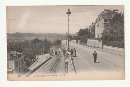64 . PAU . Le Boulevard Des  Pyrénées - Pau