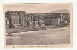 64 . Biarritz  . Le Miramar Et L'Hôtel Du Palais - Biarritz