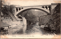 63 THIERS - La Durolle Et Le Pont Saint Roch - Thiers