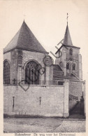 Postkaart - Carte Postale - Hakendover - Kerk - De Weg Voor Het Dertienmaal (C6174) - Tienen