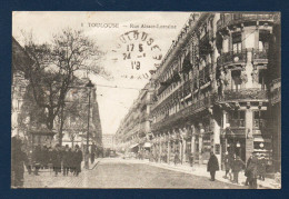 31. Toulouse.  Rue Alsace-Lorraine. Grand Bazar. Tramway, Passants. 1919 - Toulouse